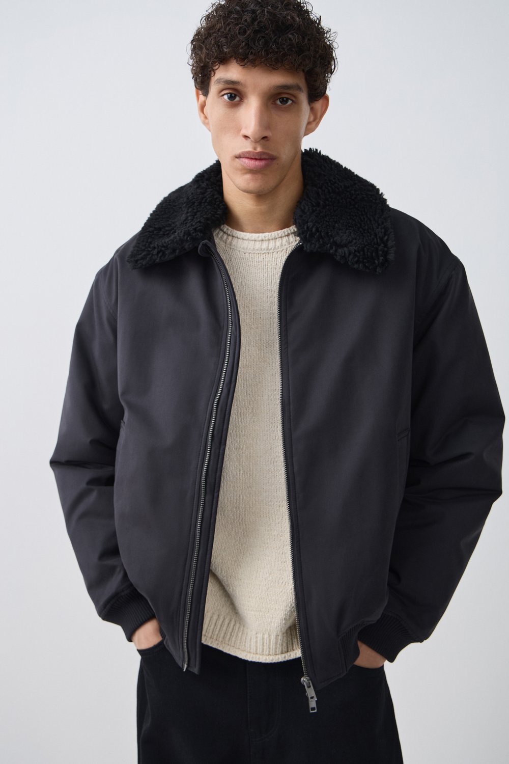 Куртка-бомбер с воротником