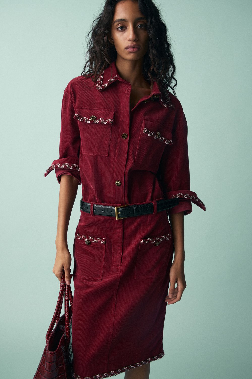 Свободная рубашка из вельвета с жаккардовой тесьмой
