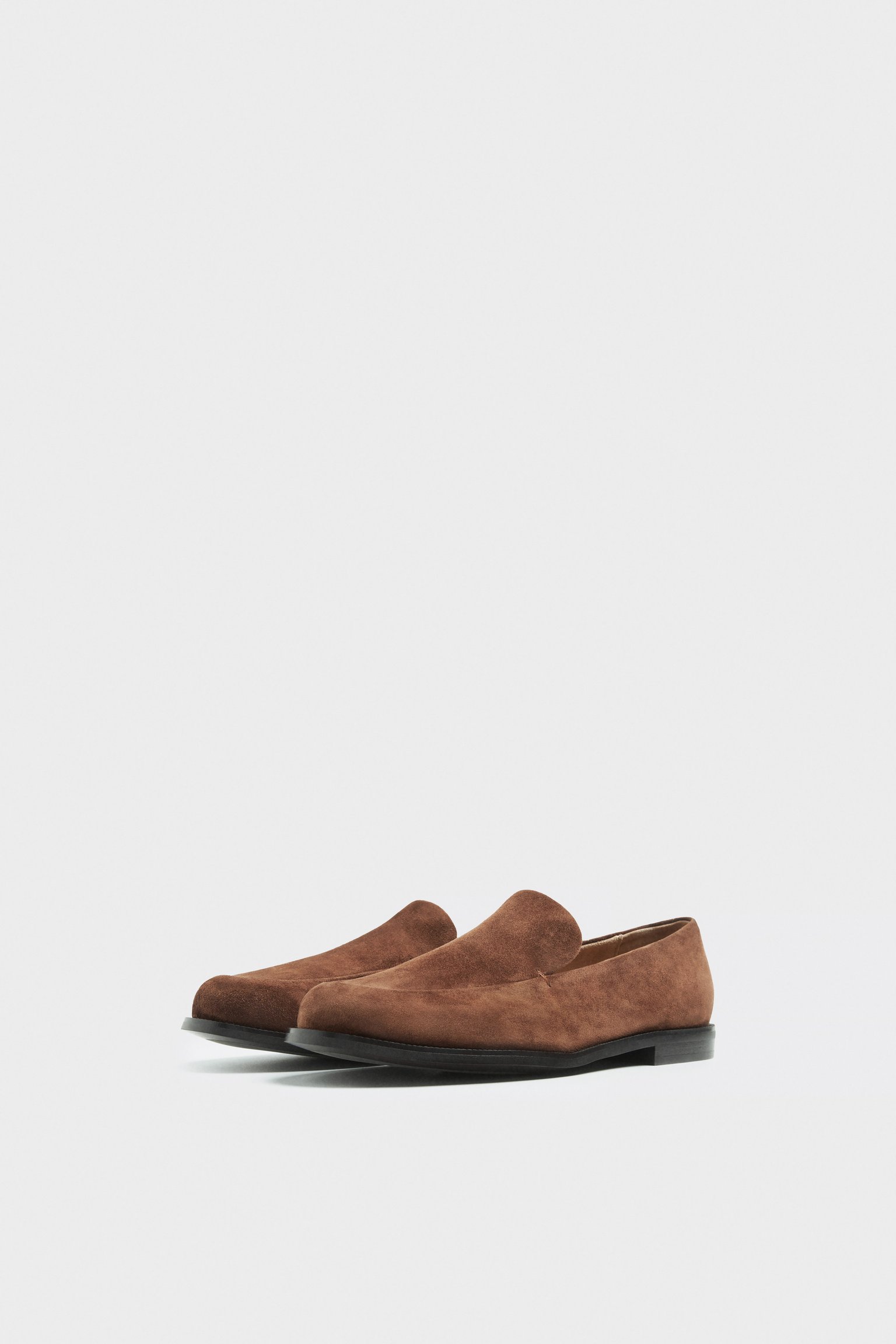 Замшевые лоферы