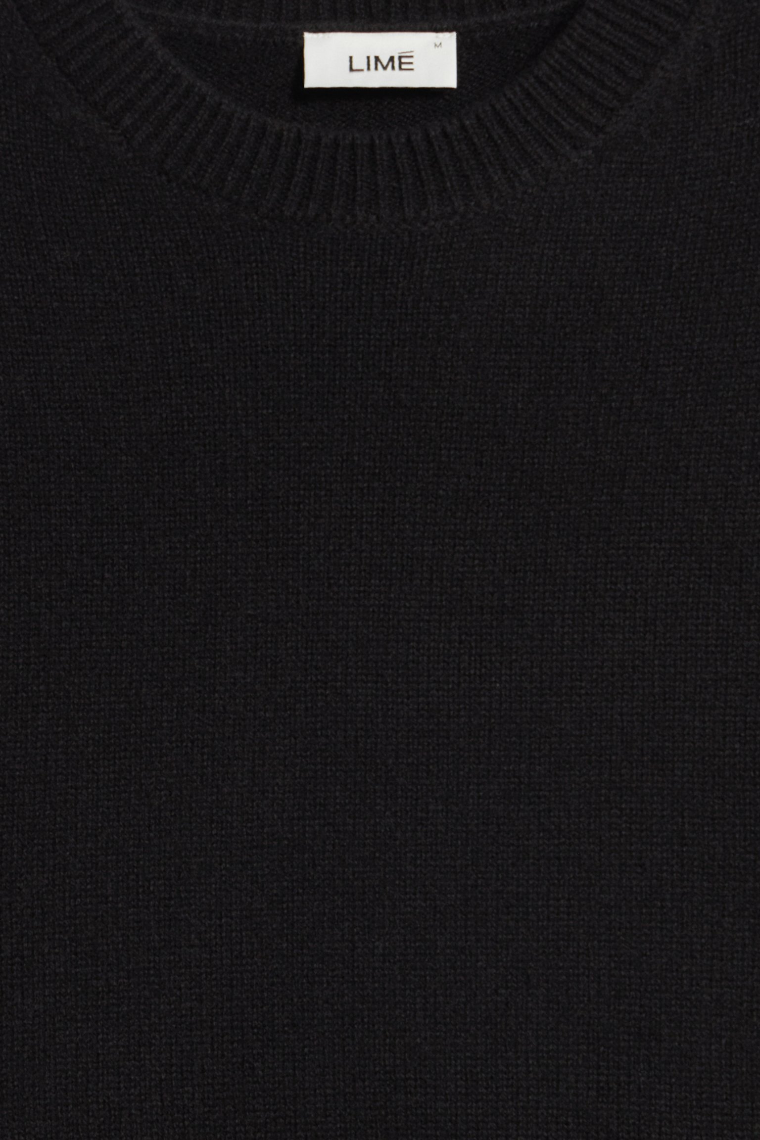 Базовый свитер из 100% шерсти