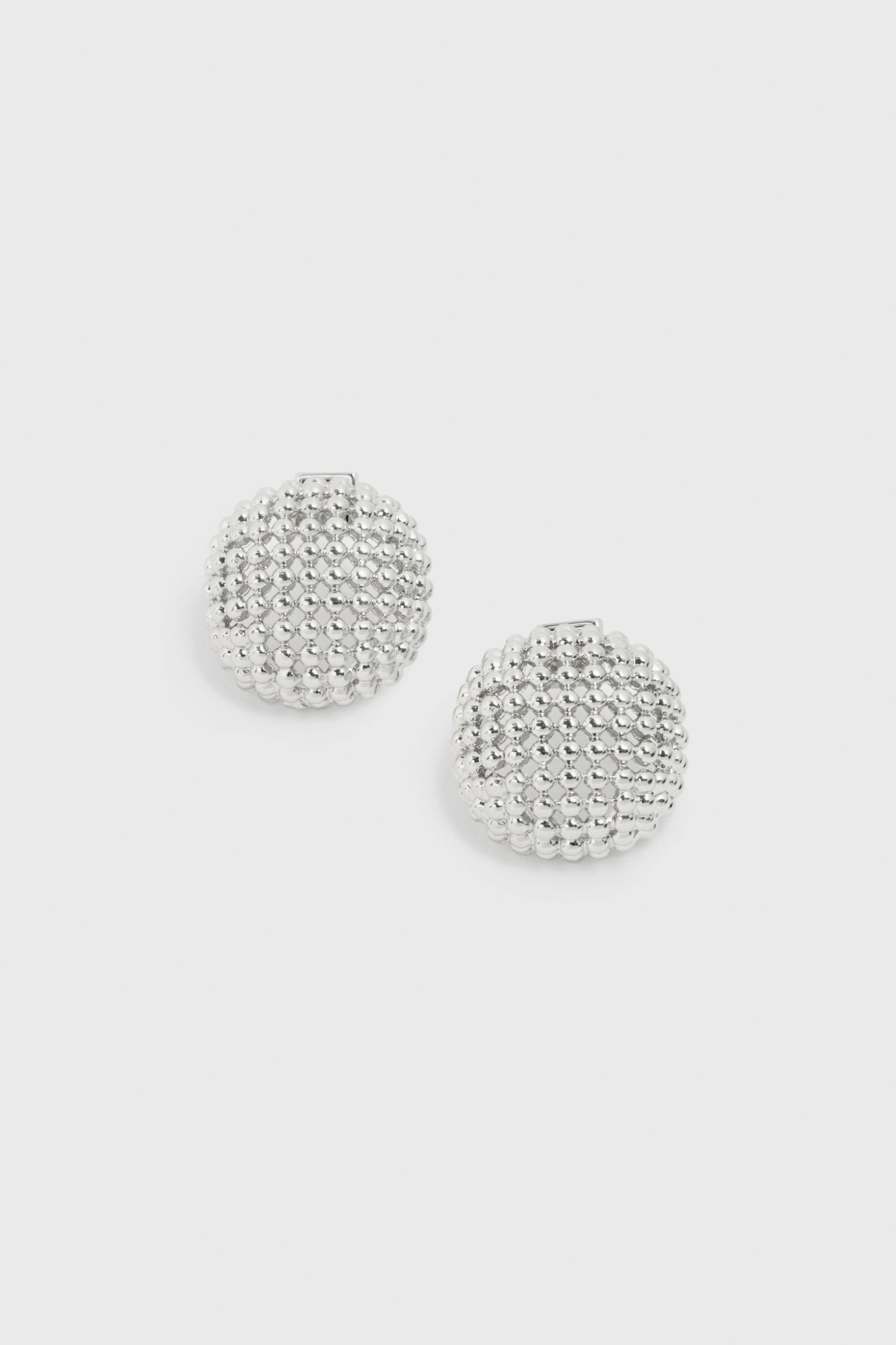 Рельефные серьги из цинка