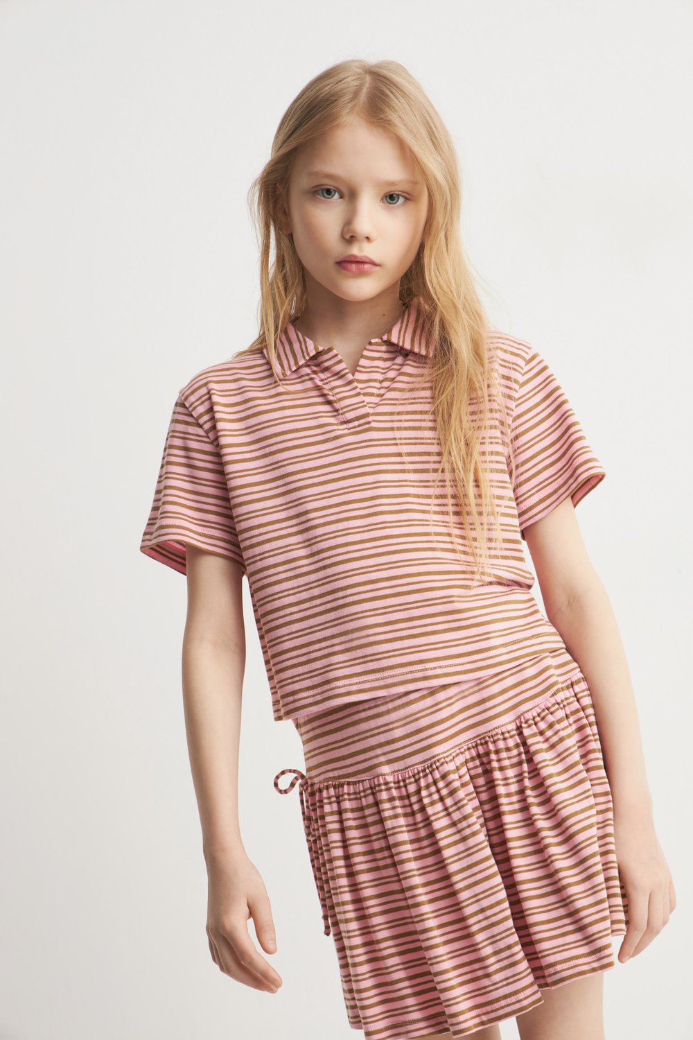 Футболка поло из лиоцелла в полоску