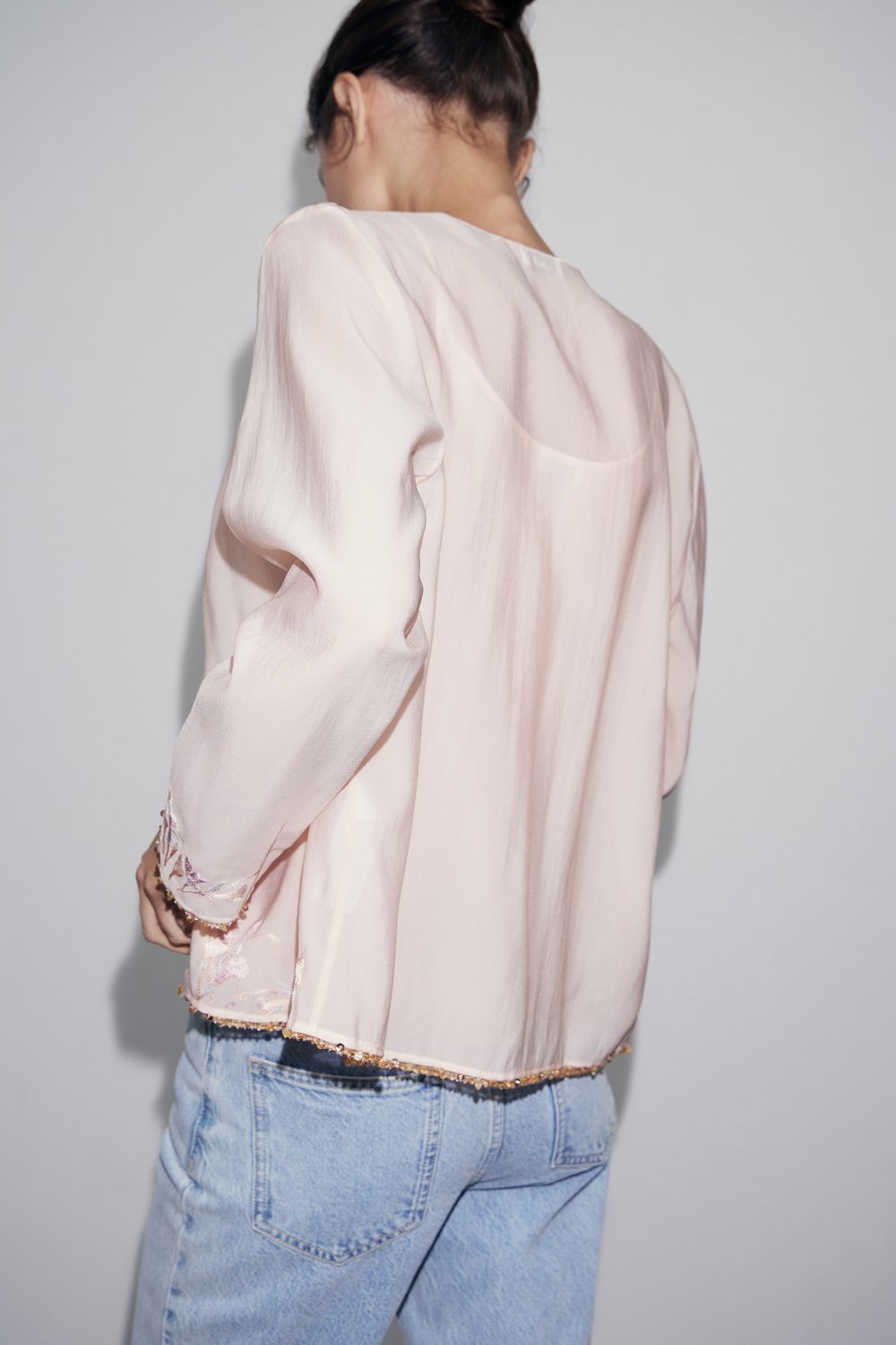 Рустикальная блуза из вискозы с вышивкой