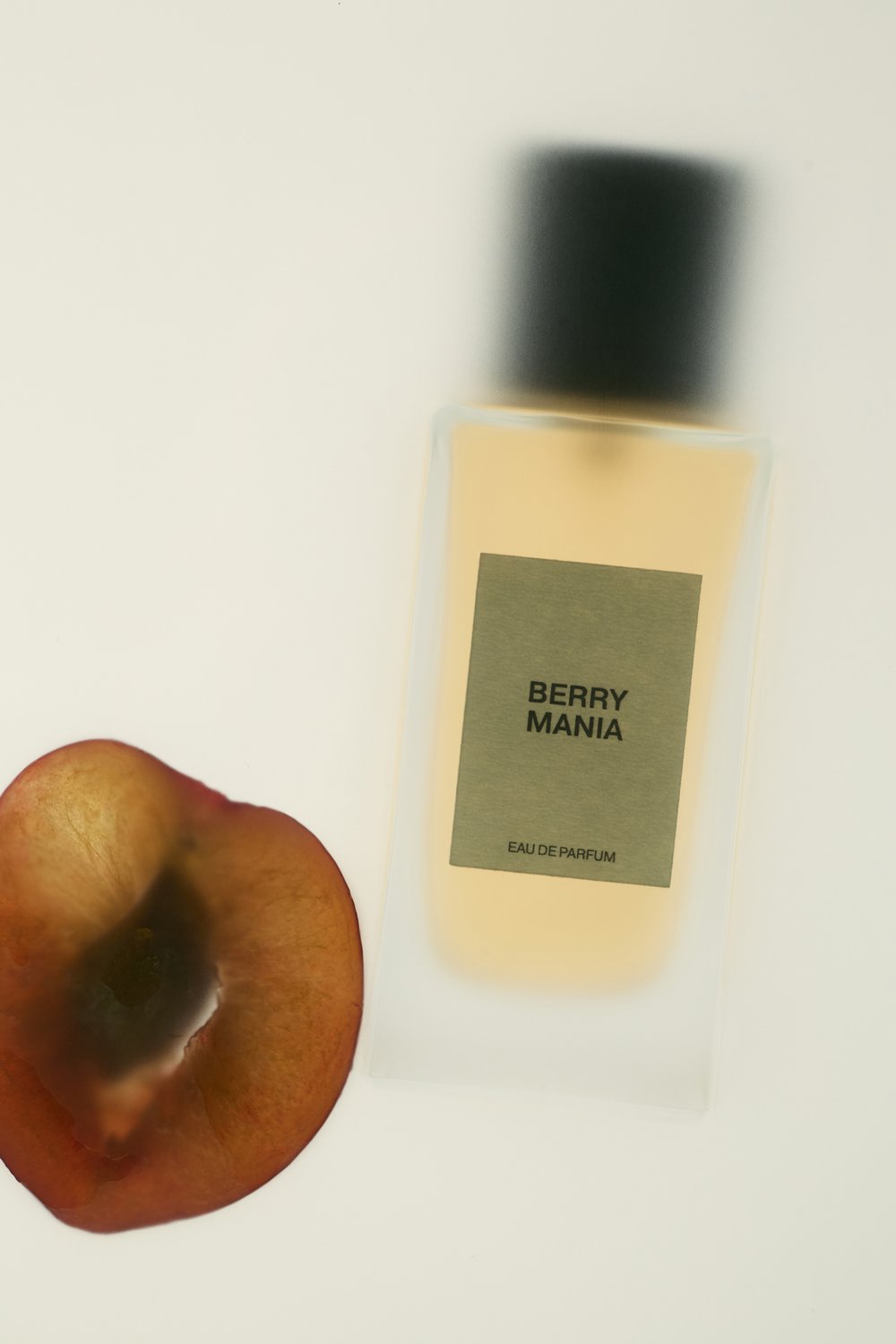 Парфюмерная вода Berry Mania