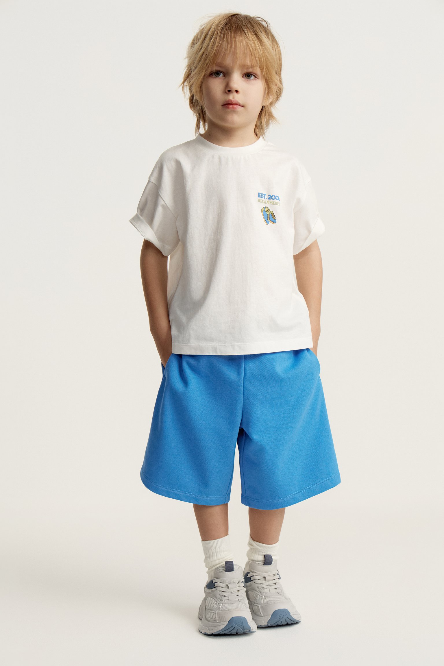 Футболка из хлопка с декором