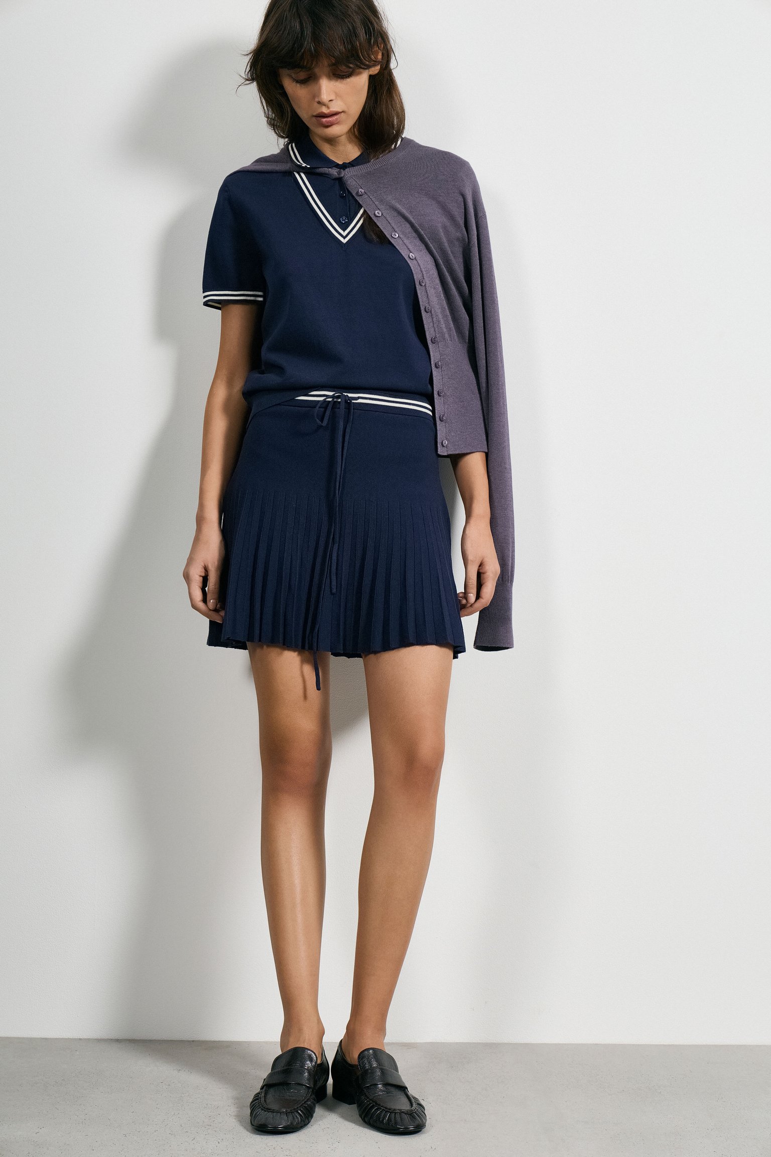 Контрастный свитер из вискозы и лиоцелла