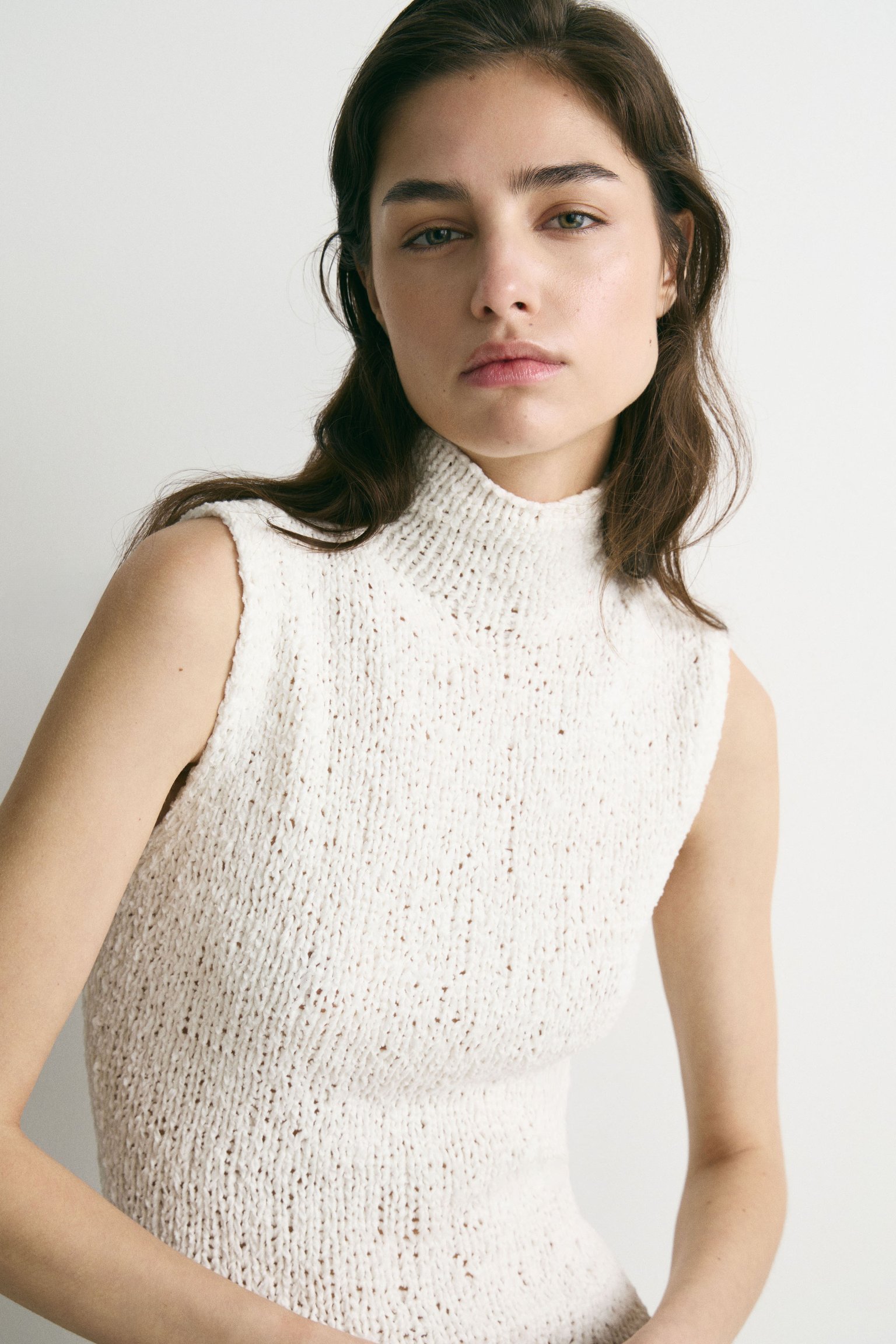 Платье макси объемной вязки