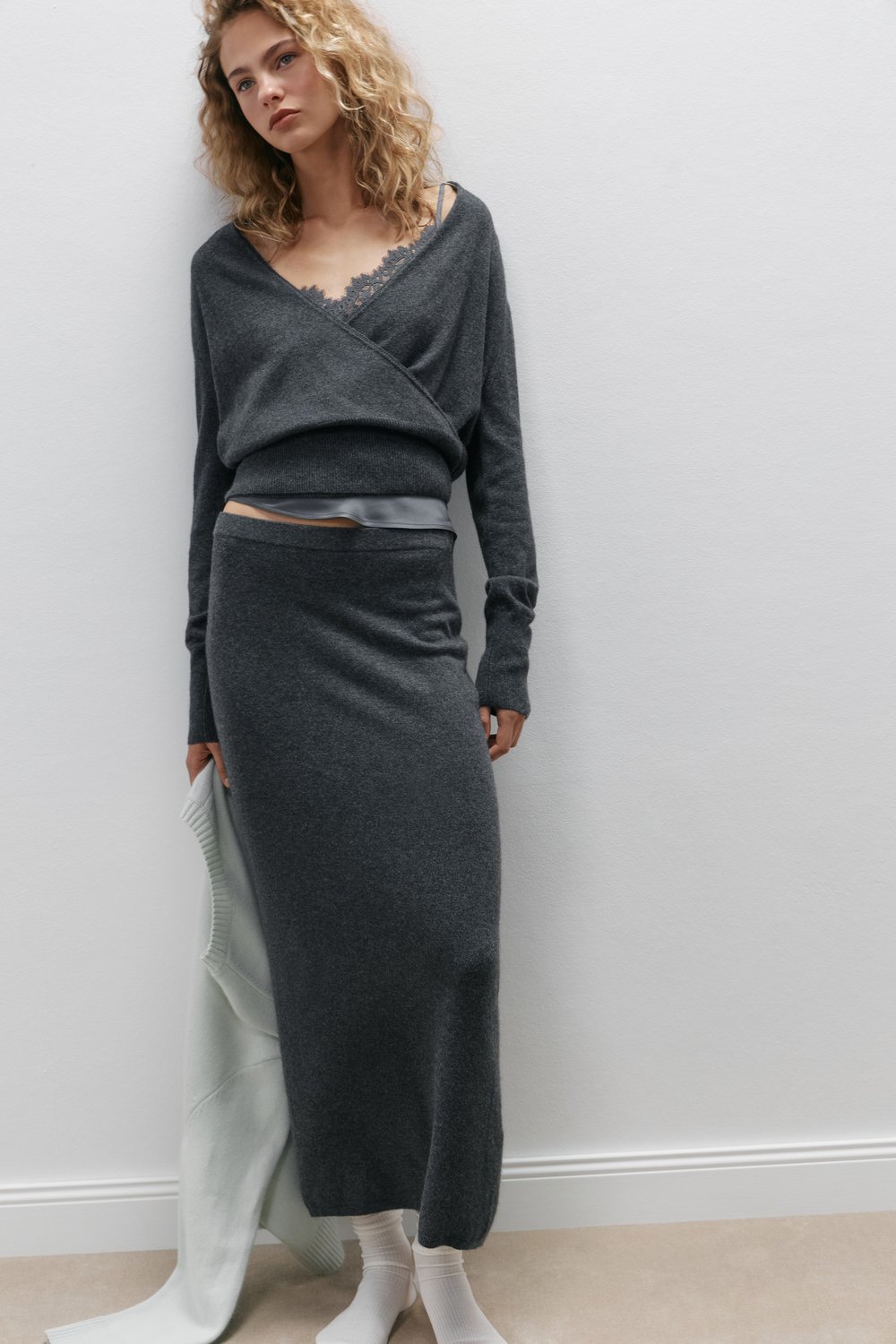 Длинная юбка с кроличьим пухом