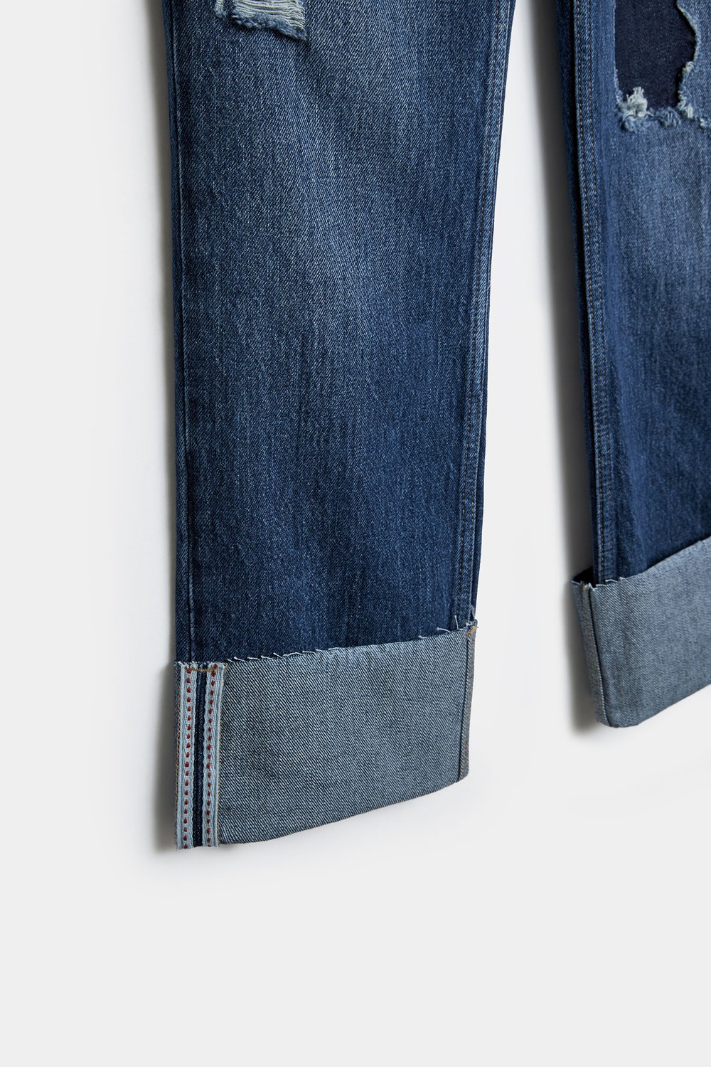 Джинсы slim fit в стиле гранж