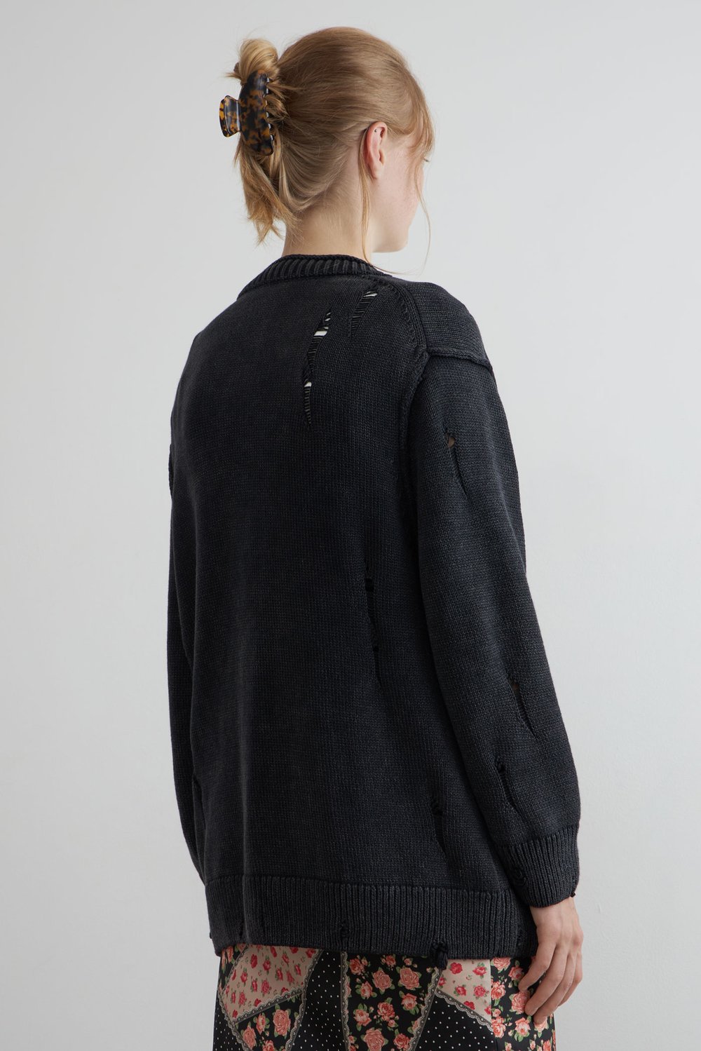Кардиган oversize с разрезами в стиле гранж