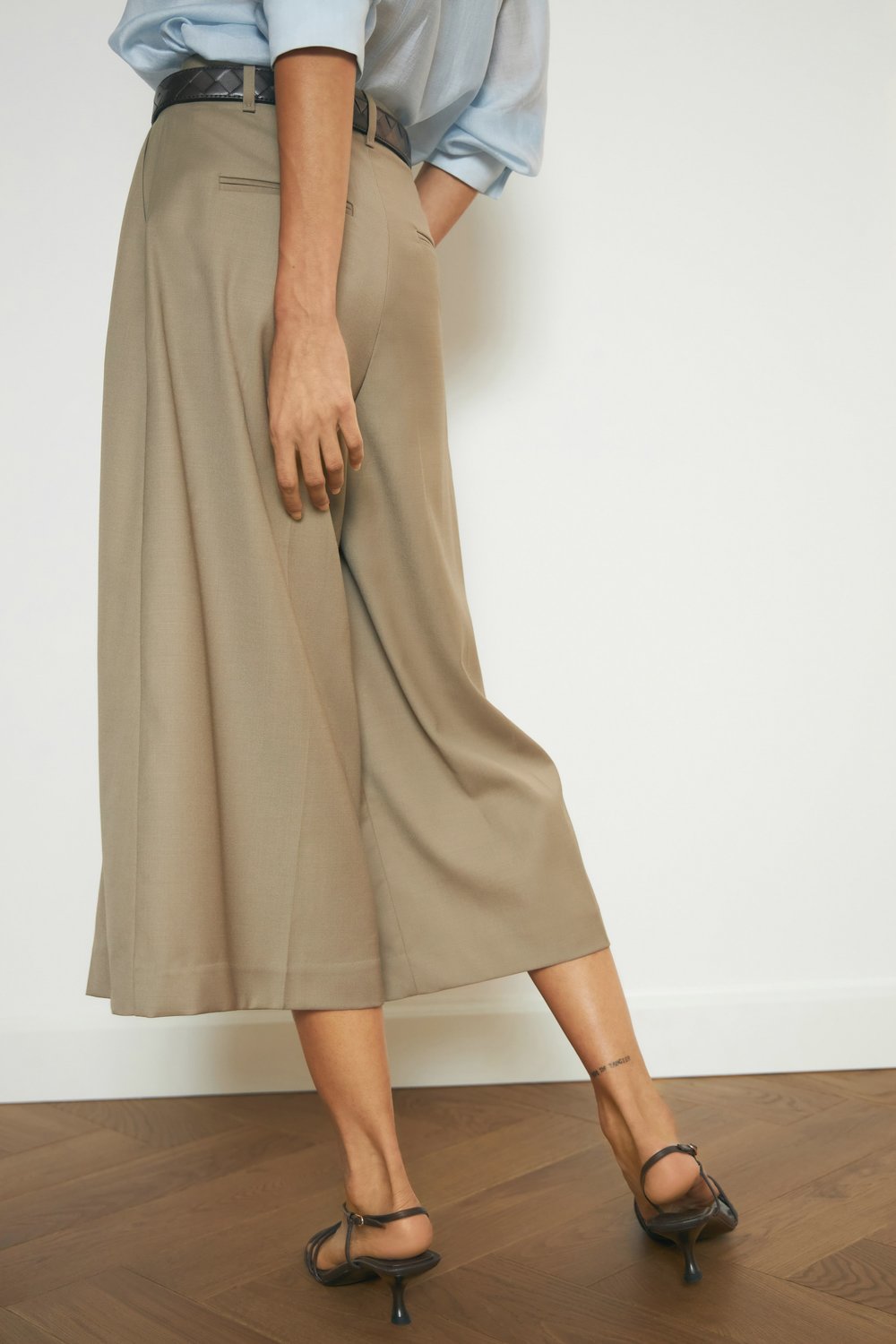 Бермуды из смесовой шерсти