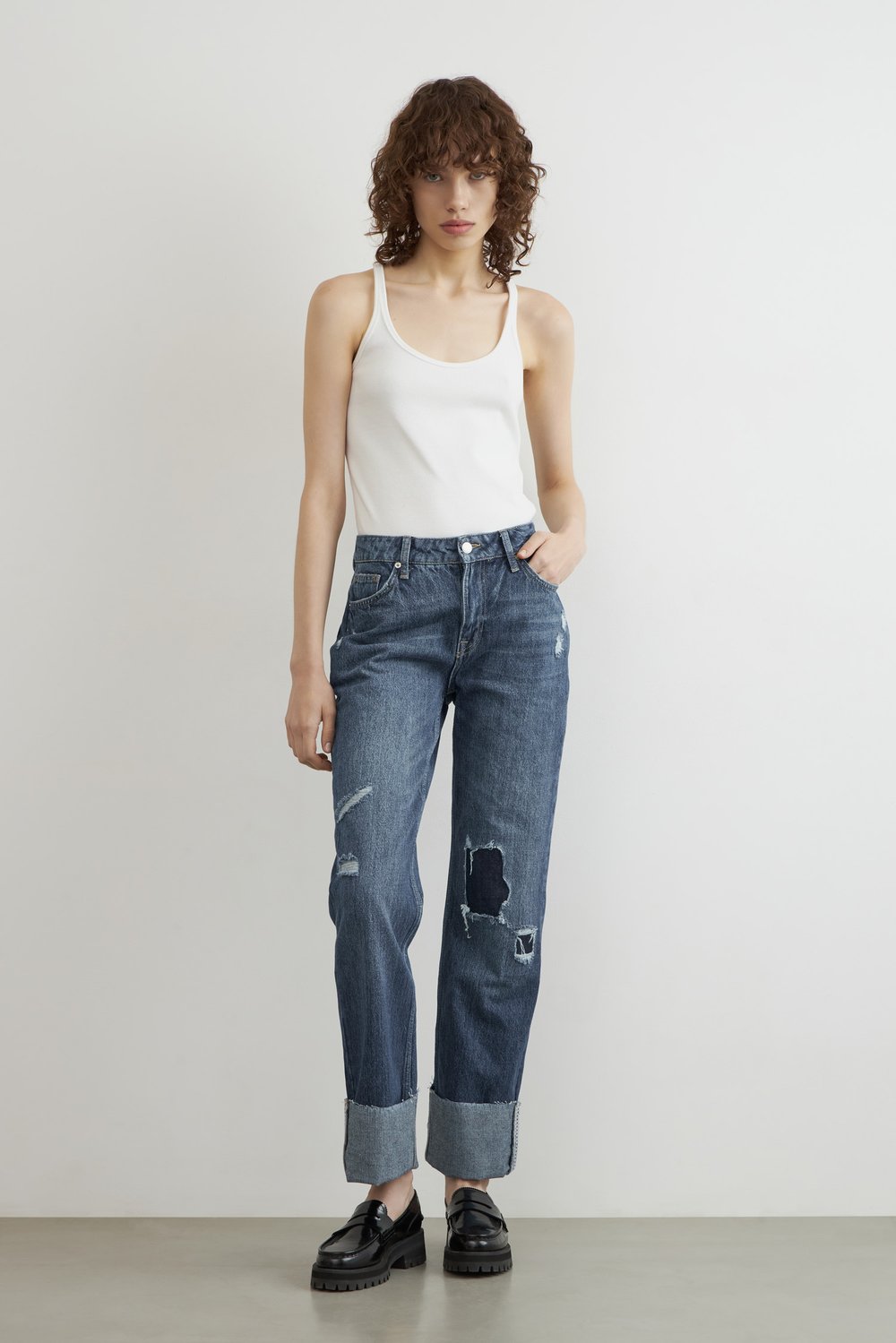 Джинсы slim fit в стиле гранж