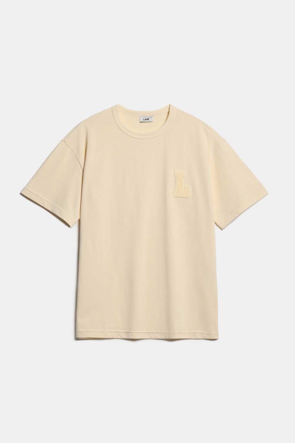 Футболка oversize с мягкой аппликацией