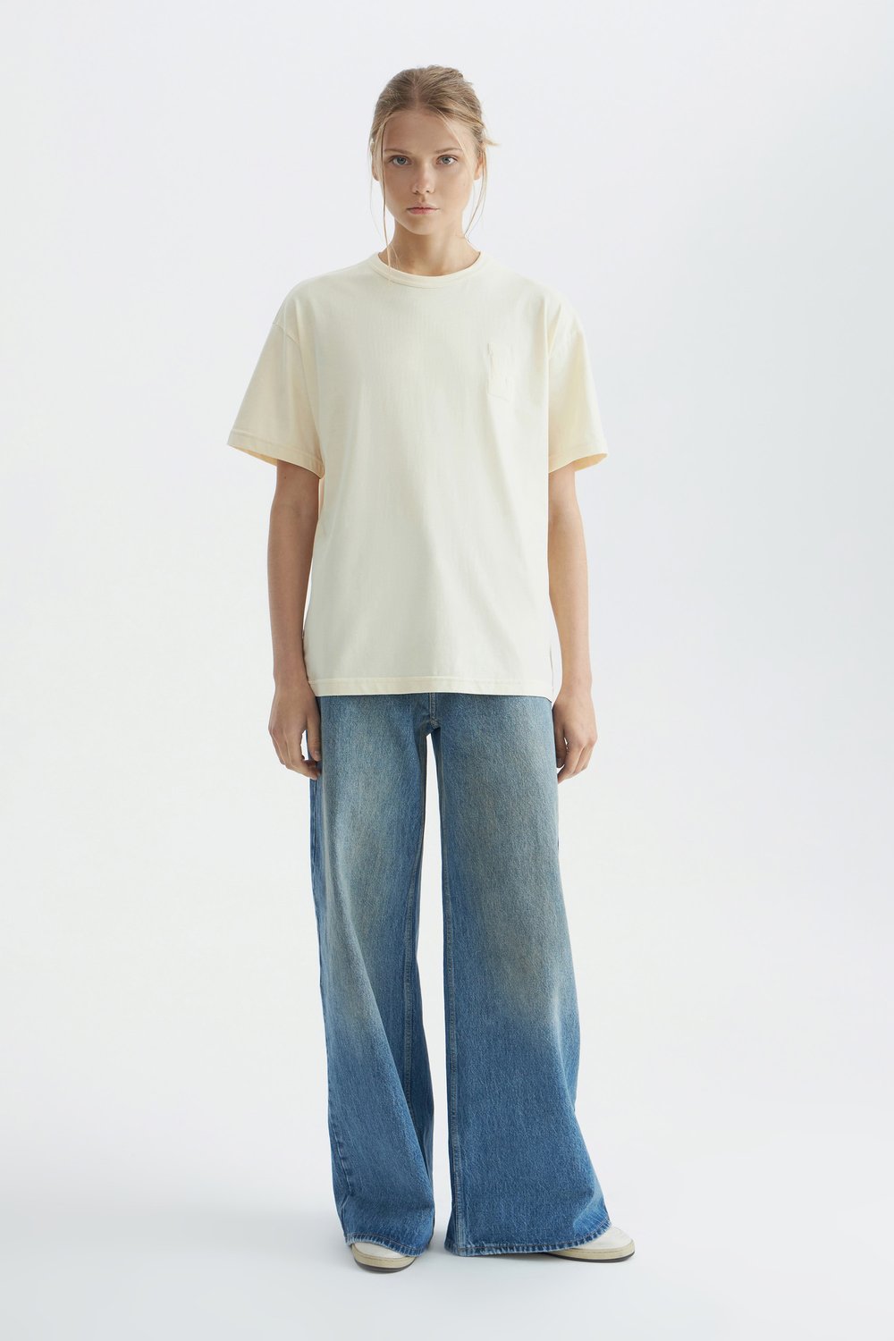 Футболка oversize с мягкой аппликацией