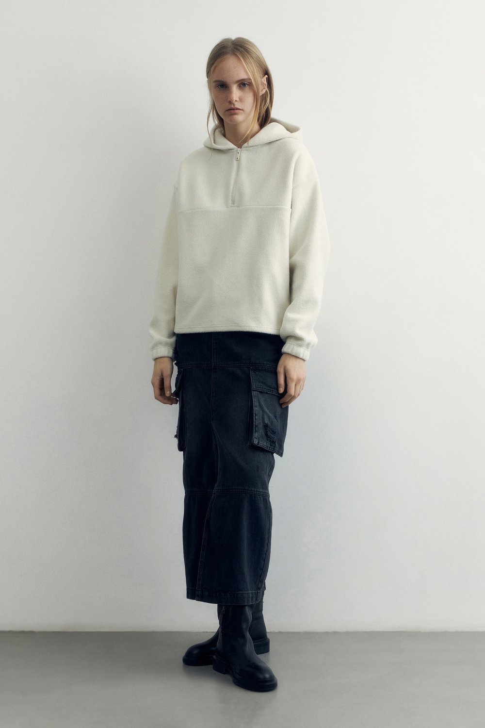 Укороченное худи oversize из флиса