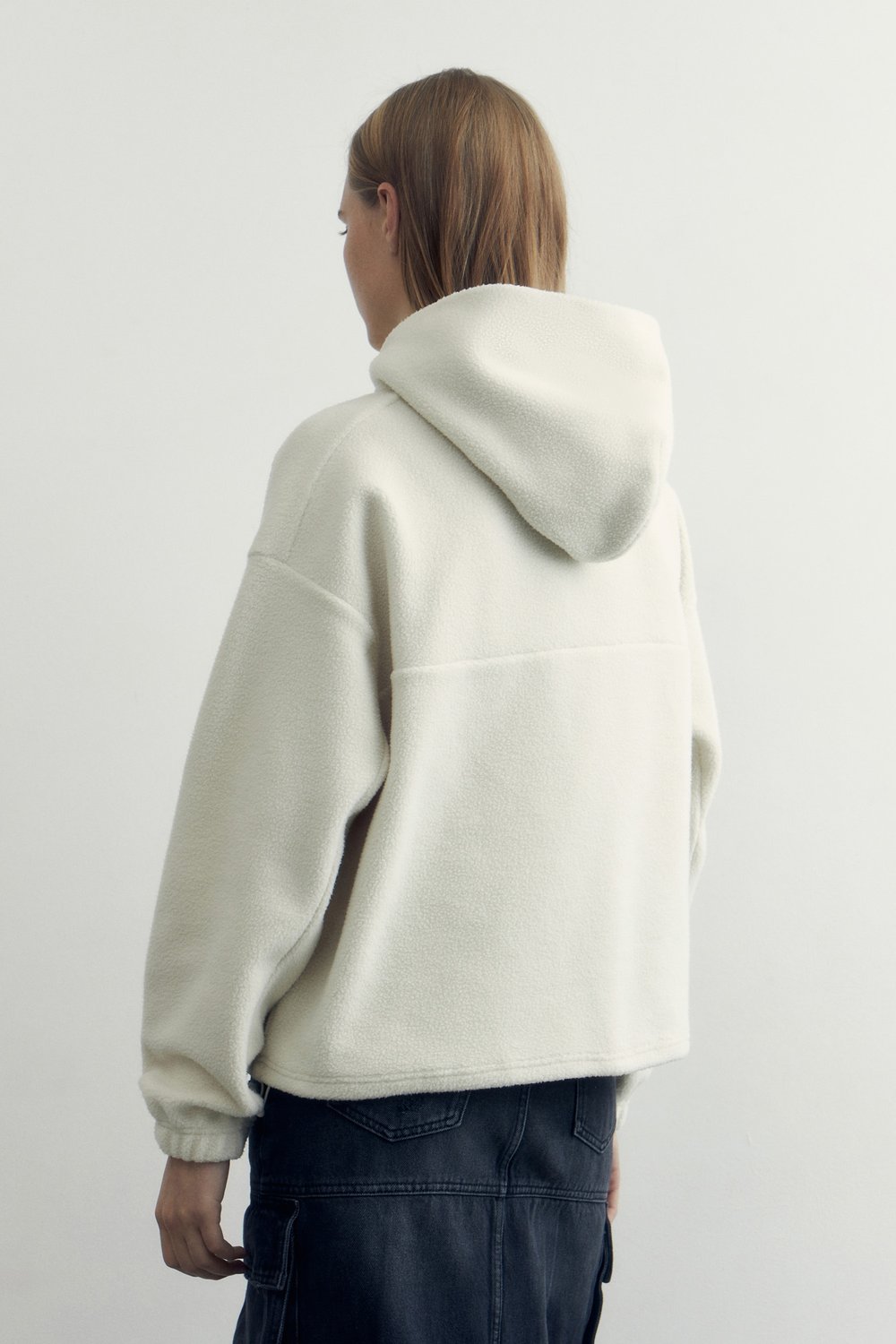 Укороченное худи oversize из флиса