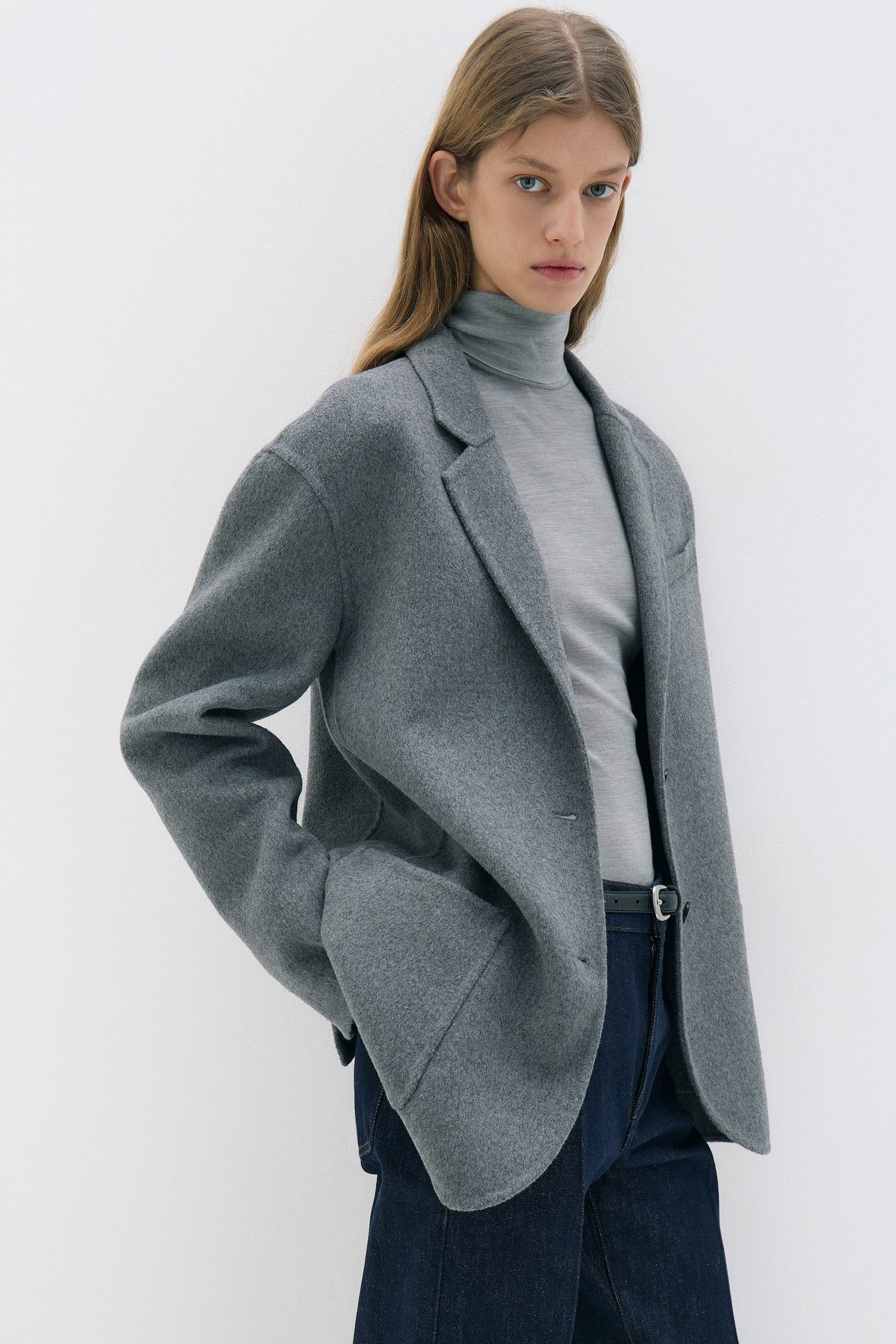 Шерстяной блейзер прямого кроя