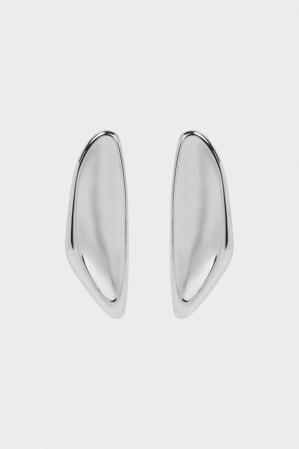 Фигурные серьги из металла