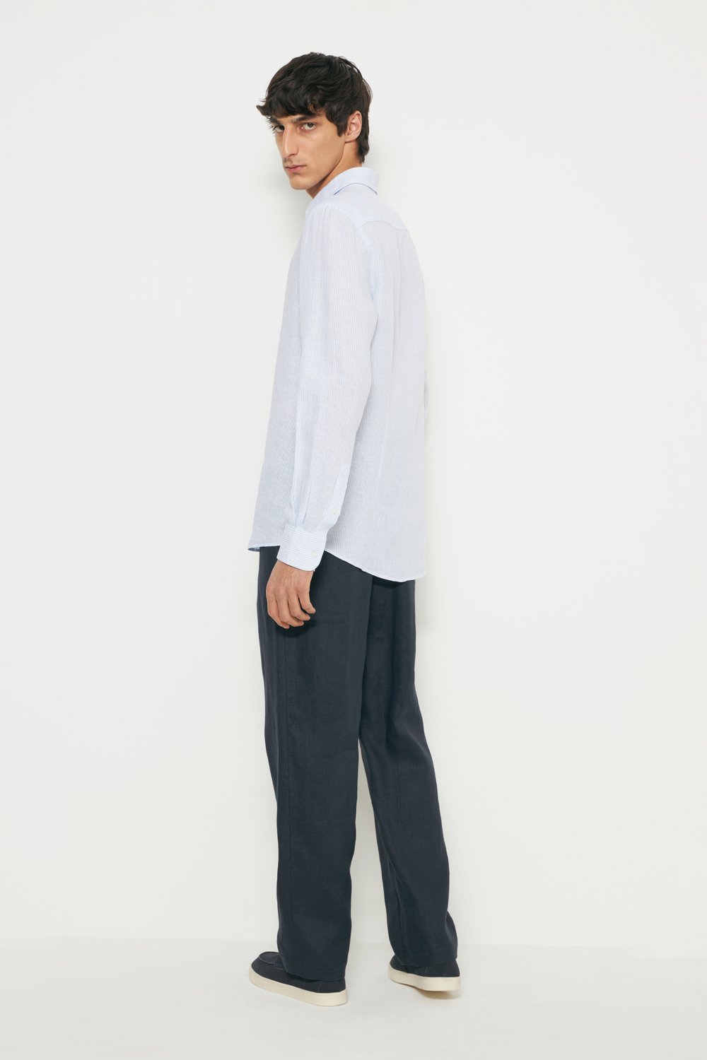 Брюки изо льна