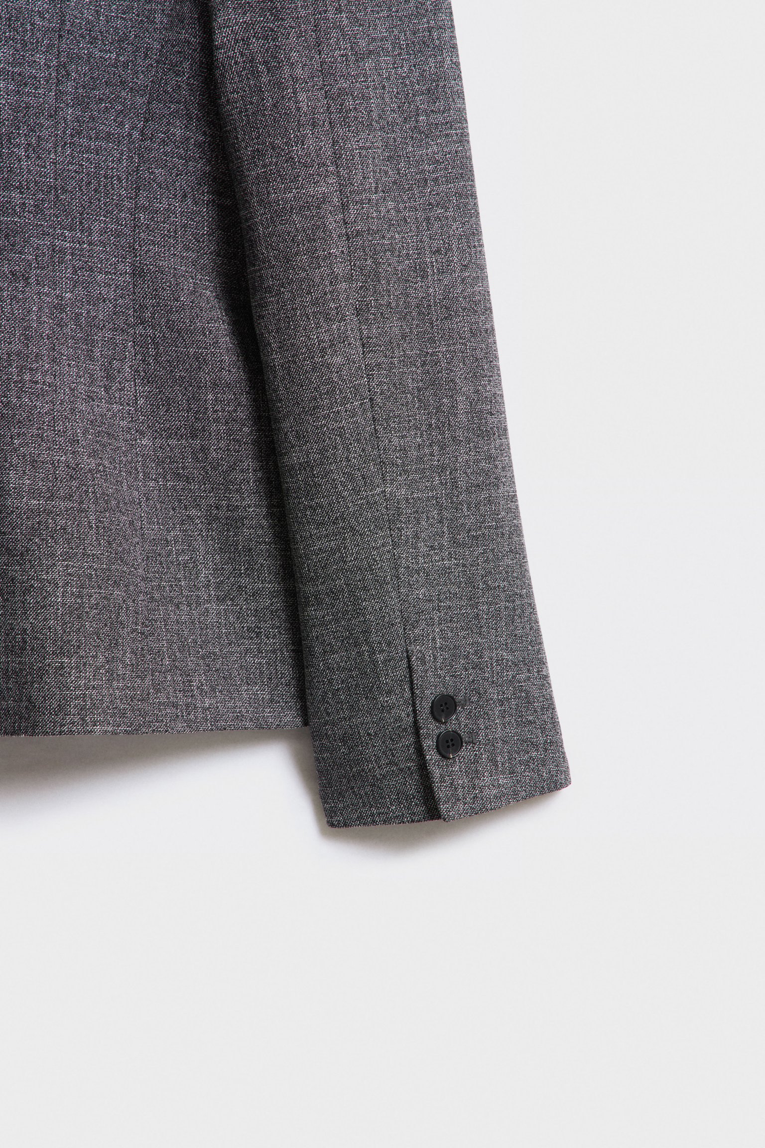 Асимметричный блейзер с боковыми шлицами