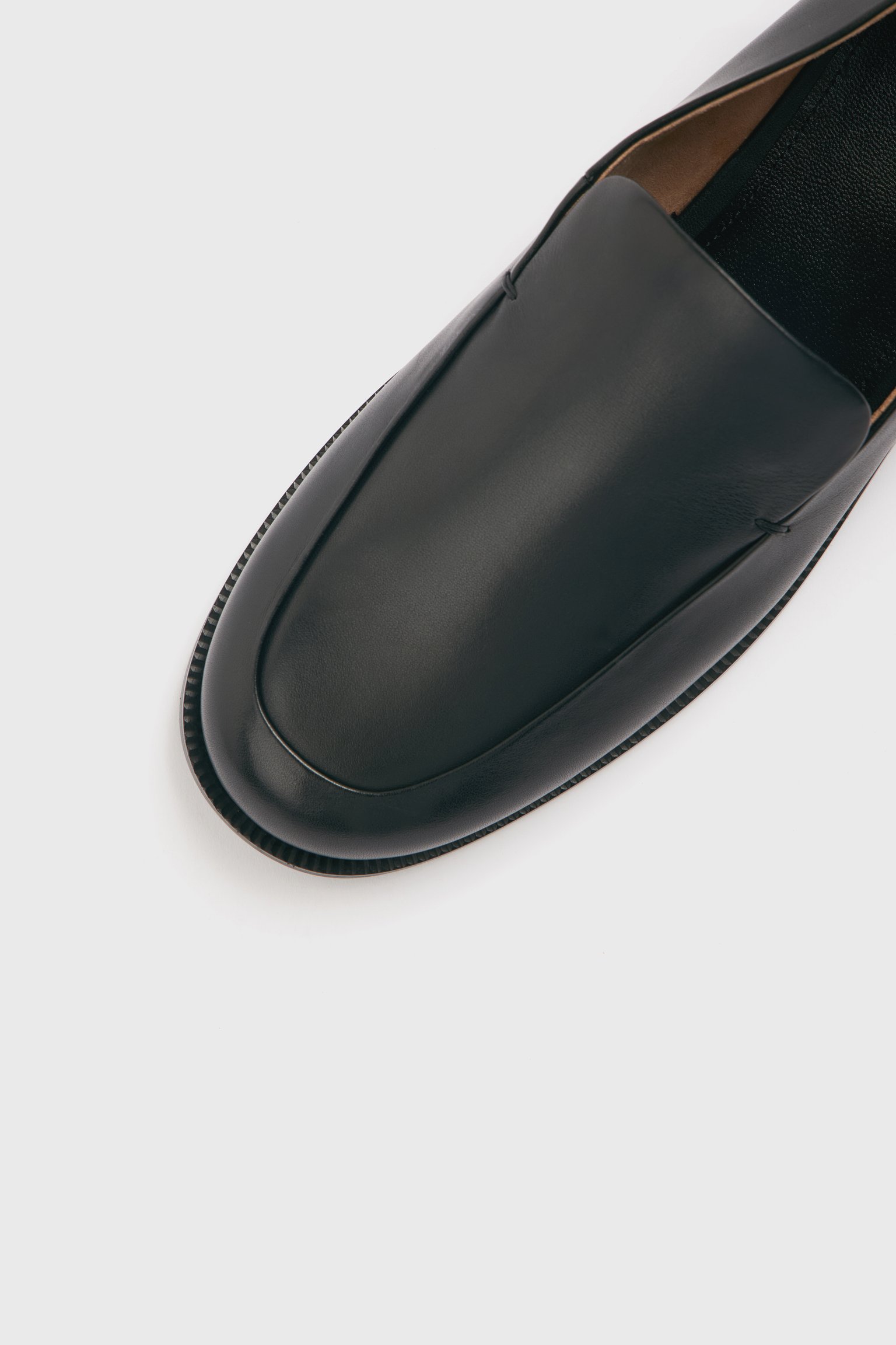 Кожаные лоферы