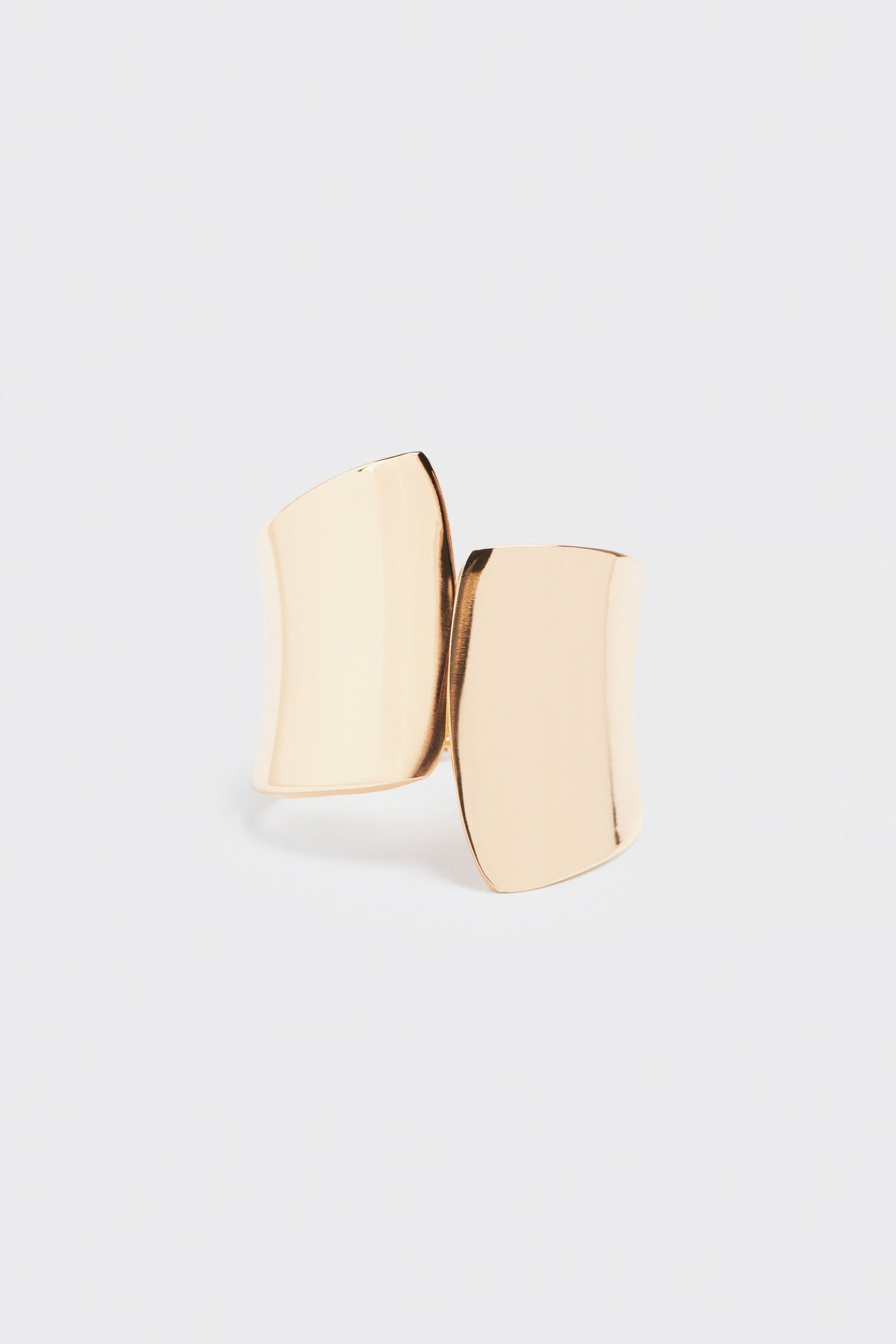Металлический браслет