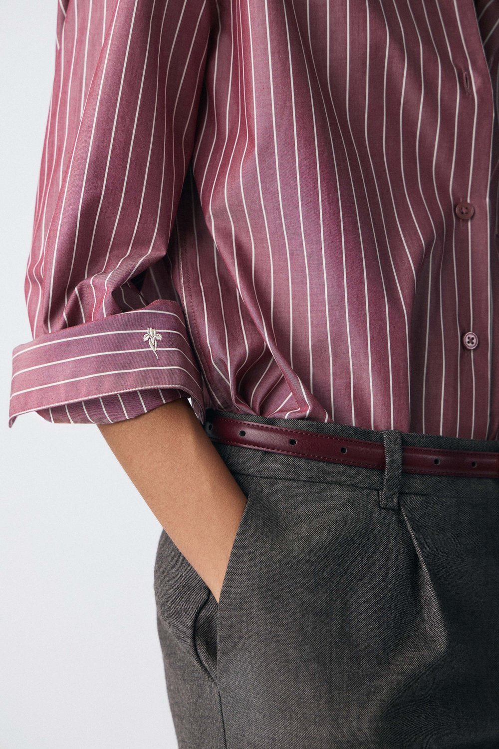 Прямая рубашка из хлопка с карманом